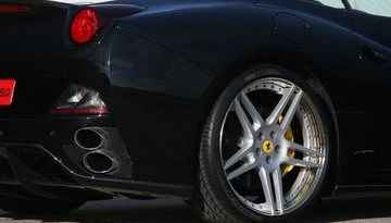 Ferrari z manualną skrzynią biegów