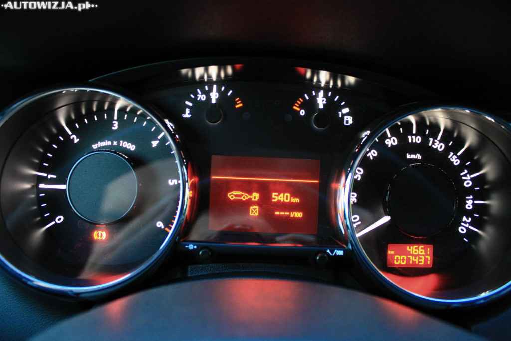 Podświetlenie Zegarów. - Forum Peugeot 307