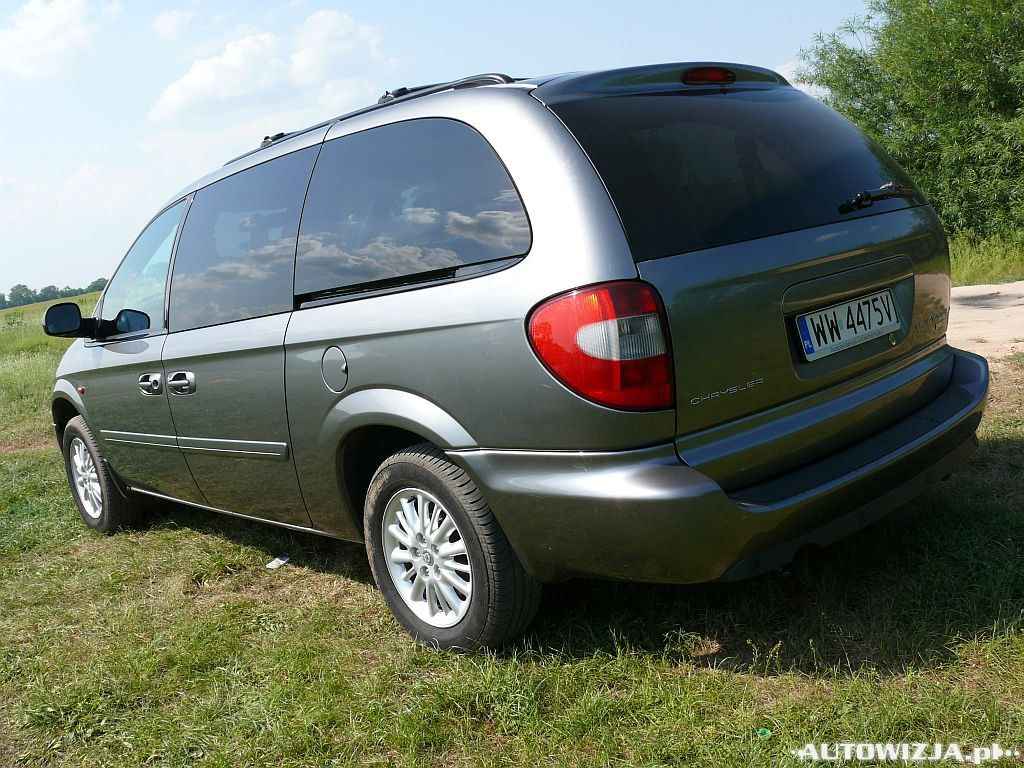Chrysler Grand Voyager 2.8 CRD Stow n Go AUTO TEST