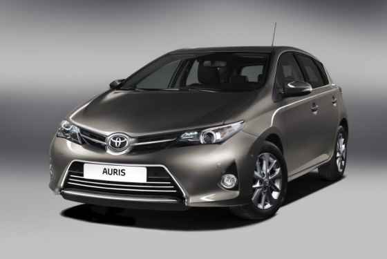 Toyota Auris (2012) - cena