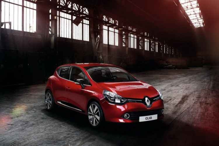 Renault Clio IV - wyróżnienie dla Renault i Dacii w plebiscycie Autobest 2012