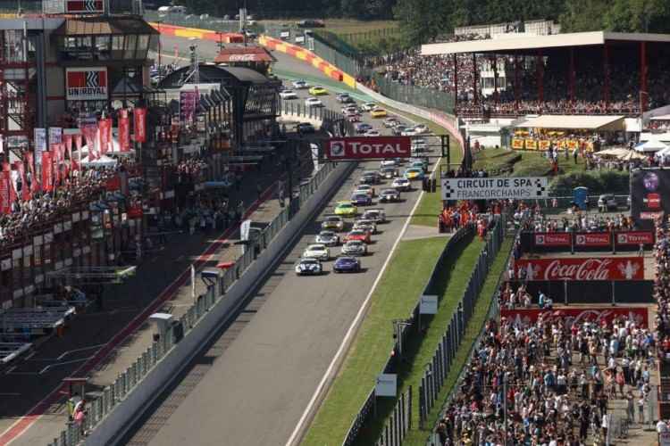 Wyniki 24-godzinnego wyścigu na torze Spa-Francorchamps (2013)
