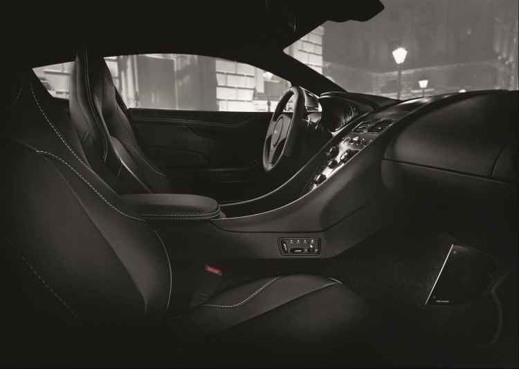 Aston Martin Vanquish Carbon Edition (2014)
