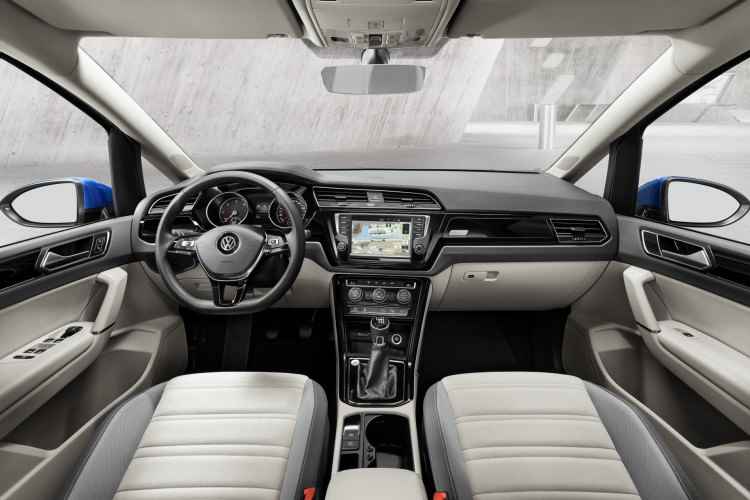 Nowy Volkswagen Touran (2015)