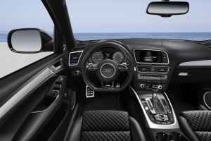 Audi SQ5 TDI plus (2015)