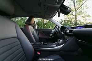Lexus IS 300h Black