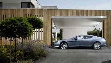 Aston Martin Rapide - premiera we Frankfurcie