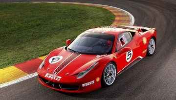 Ferrari 458 Challenge debiutuje w Bolonii