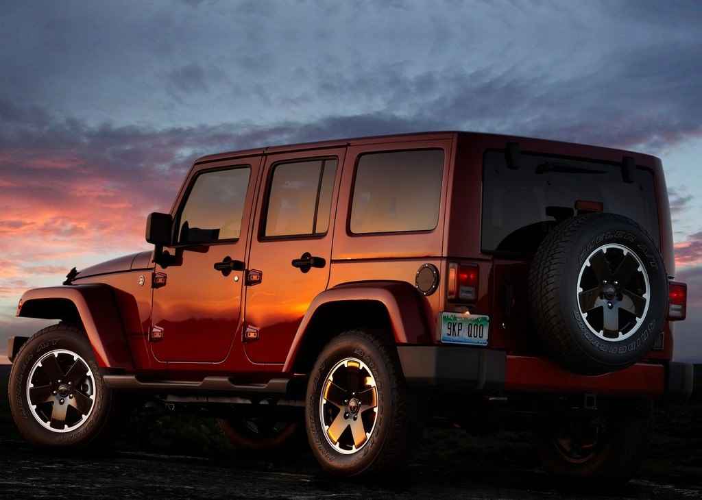 Jeep Wrangler Unlimited Altitude last but not least