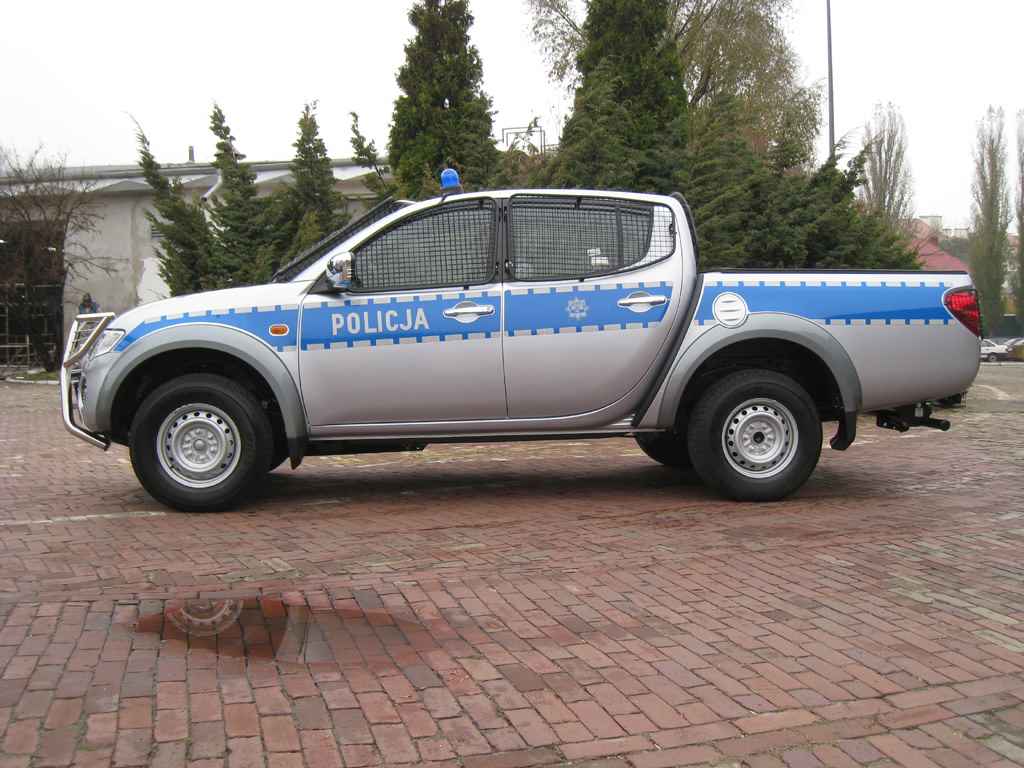 66 sztuk Mitsubishi L200 dla Policji AUTOWIZJA.pl