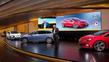 Opel zaprezentował nową Astrę Kombi i GTC Paris