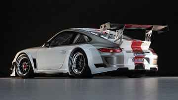 Porsche 911 GT3 R - nacisk na sport
