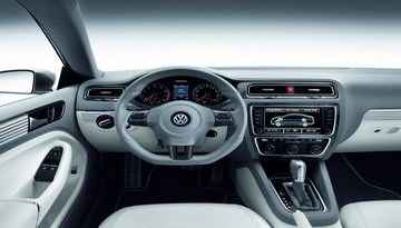 VW New Compact Coupe - nowa hybryda