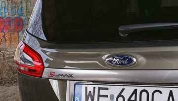 Ford S-Max Titanium